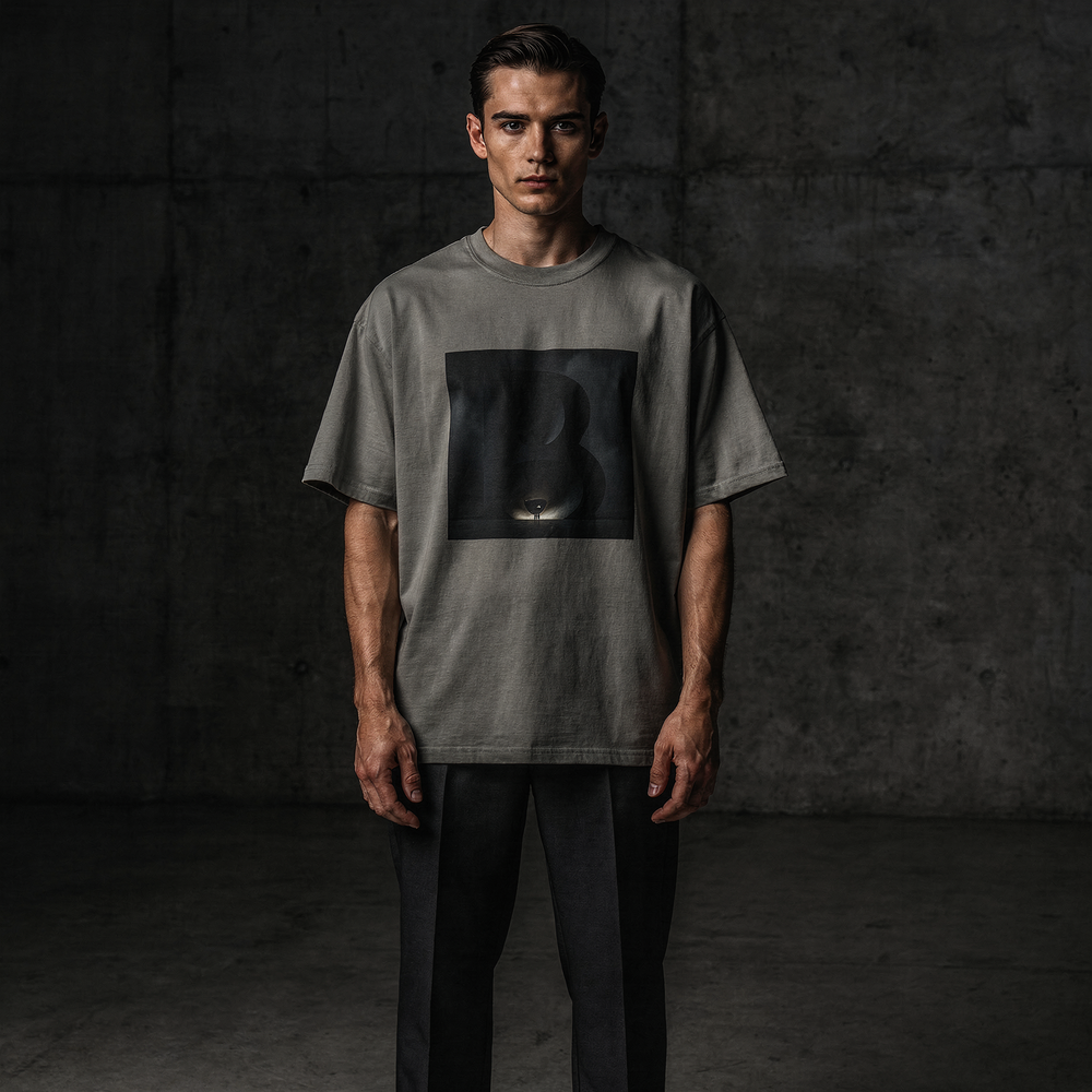 B Logo Minimalist Graphic T-Shirt